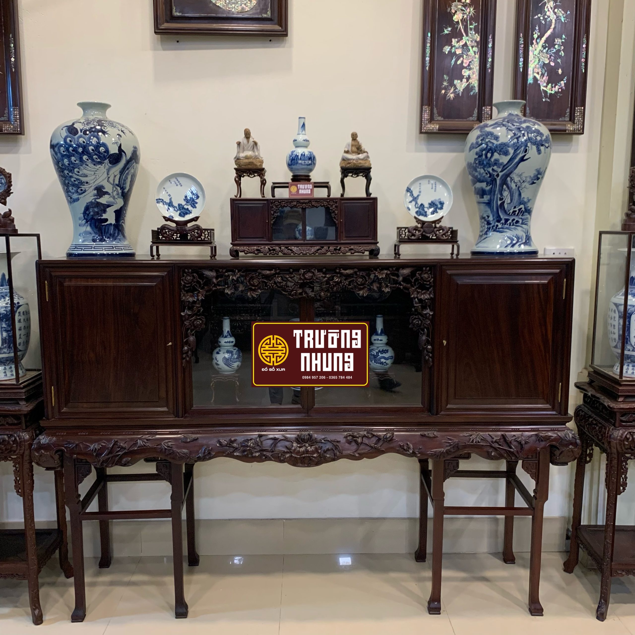 Tu - Che - Loi - Xua - Tu - Kinh - Co - Ban - Ghe - Truyen - Thong - Trang - Ky - Go - khách - phòng - ăn - đẹp - tủ - bày - đồ - tủ - triện - tàu - tủ - triện - cân - tủ - bày - đồ - cổ - tu - bay - do - tủ - gỗ - gụ - tủ - gỗ - cô - truyền - Tủ KÊ Phòng Khách - mẫu - tủ - trúc - nhỏ - gọn - tủ - bày - đồ - chạm - trúc - tủ - gỗ - nhỏ - gọn - phòng - khách - tủ - bày - đồ - đẹp - tủ - trang - trí - phòng - khách - tủ- trưng - bày - đồ - cổ - kệ - gỗ - trang - trí - phòng - khách - đẹp - tủ - bày - phòng - khách - tủ - trưng - bày - gốm - sứ - đẹp - tủ - bày - dồ - cổ - tủ - trang - trí - đẹp - phòng - khách - tủ - gỗ - cổ - xưa - nội - thất - nhà - gỗ - nội - thất - nhà - cổ - nội - thất - phòng - khách - đẹp - ĐỒ - GỖ - CỔ - XƯA - TRƯỜNG - NHUNG