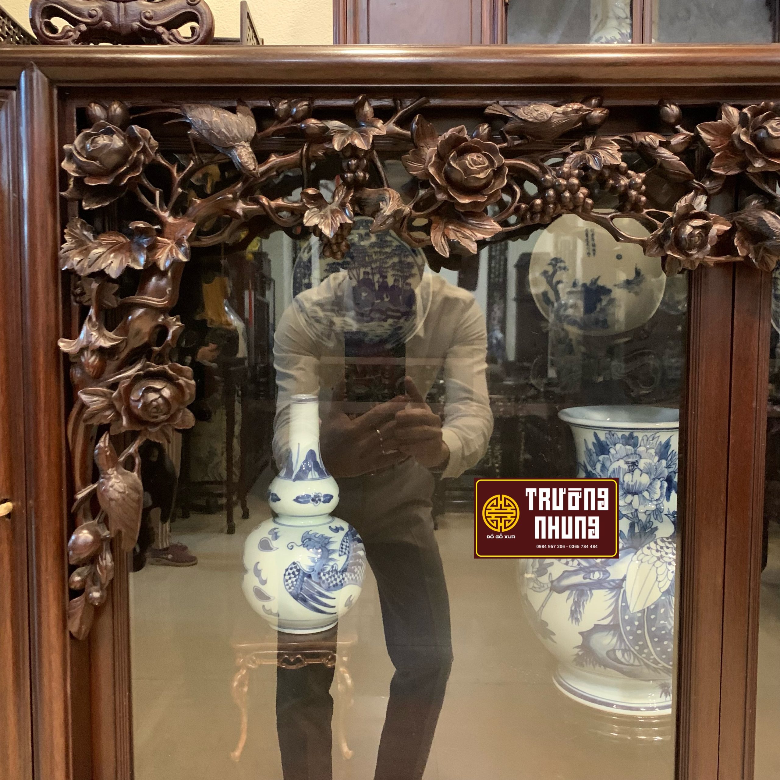 Tu - Che - Loi - Xua - Tu - Kinh - Co - Ban - Ghe - Truyen - Thong - Trang - Ky - Go - khách - phòng - ăn - đẹp - tủ - bày - đồ - tủ - triện - tàu - tủ - triện - cân - tủ - bày - đồ - cổ - tu - bay - do - tủ - gỗ - gụ - tủ - gỗ - cô - truyền - Tủ KÊ Phòng Khách - mẫu - tủ - trúc - nhỏ - gọn - tủ - bày - đồ - chạm - trúc - tủ - gỗ - nhỏ - gọn - phòng - khách - tủ - bày - đồ - đẹp - tủ - trang - trí - phòng - khách - tủ- trưng - bày - đồ - cổ - kệ - gỗ - trang - trí - phòng - khách - đẹp - tủ - bày - phòng - khách - tủ - trưng - bày - gốm - sứ - đẹp - tủ - bày - dồ - cổ - tủ - trang - trí - đẹp - phòng - khách - tủ - gỗ - cổ - xưa - nội - thất - nhà - gỗ - nội - thất - nhà - cổ - nội - thất - phòng - khách - đẹp - ĐỒ - GỖ - CỔ - XƯA - TRƯỜNG - NHUNG