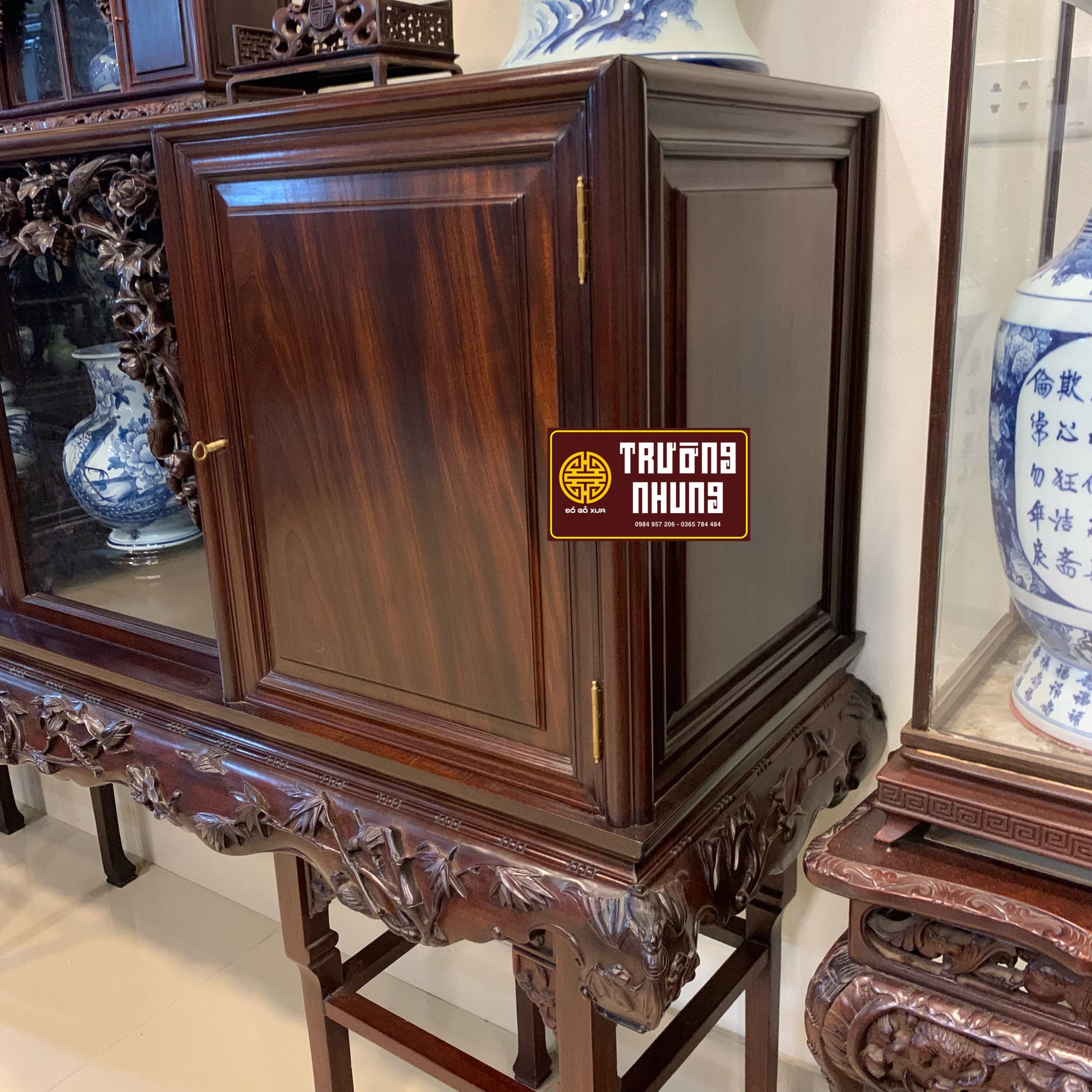 Tu - Che - Loi - Xua - Tu - Kinh - Co - Ban - Ghe - Truyen - Thong - Trang - Ky - Go - khách - phòng - ăn - đẹp - tủ - bày - đồ - tủ - triện - tàu - tủ - triện - cân - tủ - bày - đồ - cổ - tu - bay - do - tủ - gỗ - gụ - tủ - gỗ - cô - truyền - Tủ KÊ Phòng Khách - mẫu - tủ - trúc - nhỏ - gọn - tủ - bày - đồ - chạm - trúc - tủ - gỗ - nhỏ - gọn - phòng - khách - tủ - bày - đồ - đẹp - tủ - trang - trí - phòng - khách - tủ- trưng - bày - đồ - cổ - kệ - gỗ - trang - trí - phòng - khách - đẹp - tủ - bày - phòng - khách - tủ - trưng - bày - gốm - sứ - đẹp - tủ - bày - dồ - cổ - tủ - trang - trí - đẹp - phòng - khách - tủ - gỗ - cổ - xưa - nội - thất - nhà - gỗ - nội - thất - nhà - cổ - nội - thất - phòng - khách - đẹp - ĐỒ - GỖ - CỔ - XƯA - TRƯỜNG - NHUNG